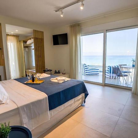 La Mer Bleue Boutique Suite Vrahati Eksteriør bilde